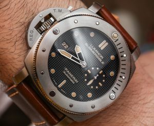 Panerai Luminor Submersible Left-Handed Titanio PAM569 Replica Watch At Best Price