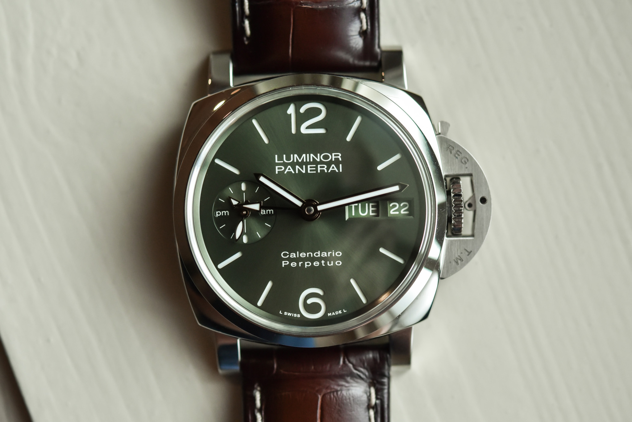 The Cheap Panerai Replica Luminor Perpetual Calendar Platinumtech PAM00715  Watches | Panerai Replica Watches At Best Price